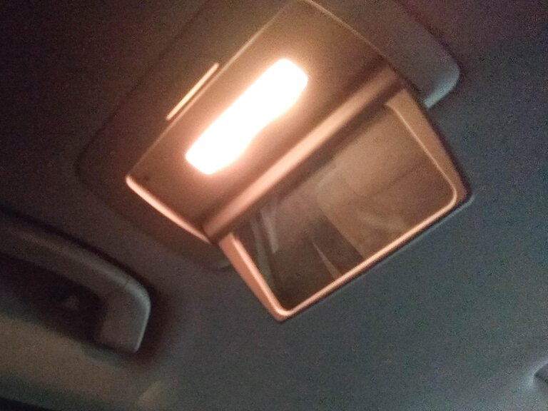 Thumbnail 2: 2011 BMW 750i (F01) REAR LEFT & RIGHT VANITY DOME LIGHT LAMP MIRROR SET-2 (GRAY)