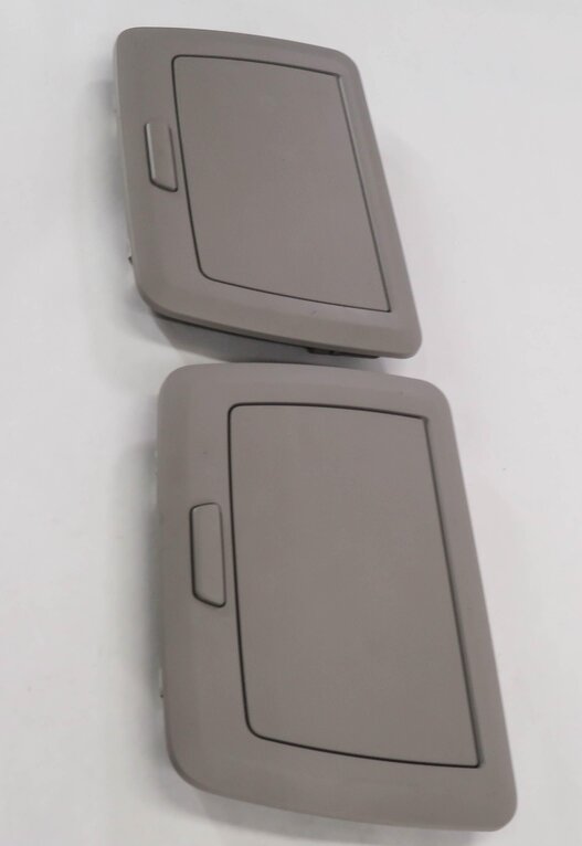 Thumbnail 6: 2011 BMW 750i (F01) REAR LEFT & RIGHT VANITY DOME LIGHT LAMP MIRROR SET-2 (GRAY)