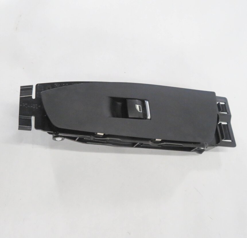 2011 BMW 750i (F01) RIGHT FRONT PASSENGER DOOR POWER WINDOW SWITCH (BLACK)