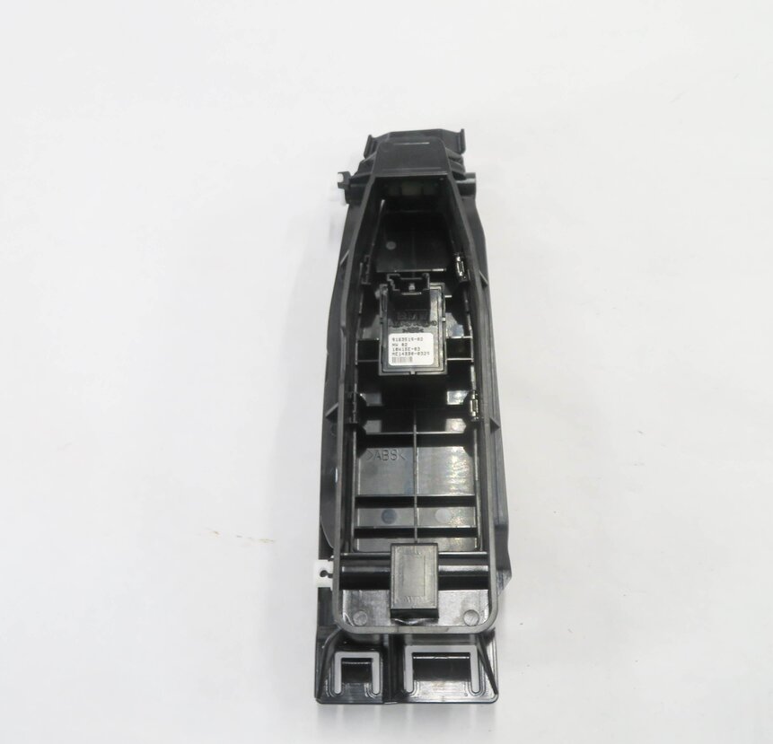 Thumbnail 4: 2011 BMW 750i (F01) RIGHT FRONT PASSENGER DOOR POWER WINDOW SWITCH (BLACK)