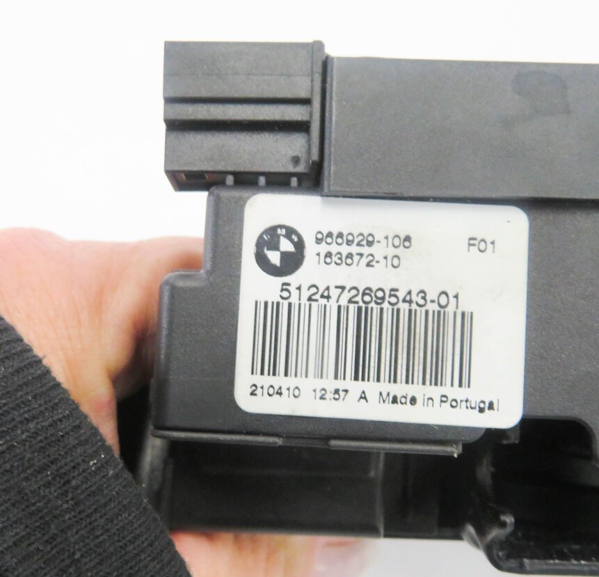 Thumbnail 4: 2011 BMW 750i (F01) REAR TRUNK LOCK LATCH ACTUATOR w/ CABLE