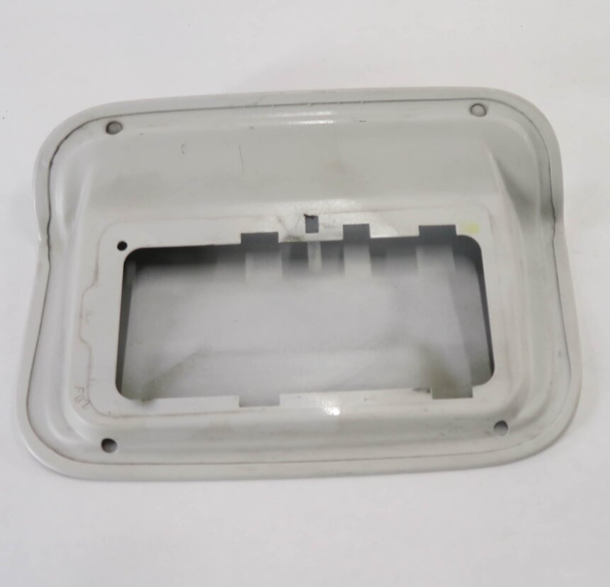 Thumbnail 6: 2009-2015 BMW 740Li 750Li 760Li B7 LWB (F02) FUEL TANK DOOR LID TRIM (WHITE)