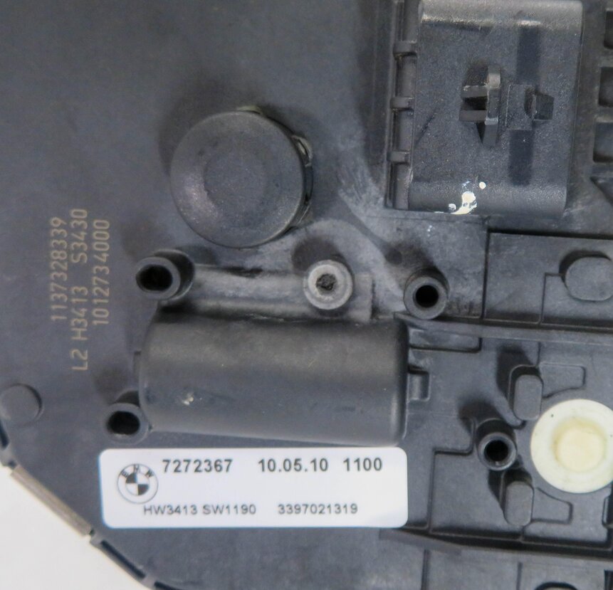 Thumbnail 7: 2010-2016 BMW M5 528i 535i 550i 740i 750i 760i (F01 F10) WINDSHIELD WIPER MOTOR