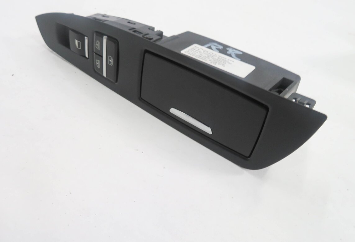 Thumbnail 5: 2011 BMW 750i (F01) RIGHT REAR DOOR POWER WINDOW SWITCH w/ SHADE CONTROL (BLACK)