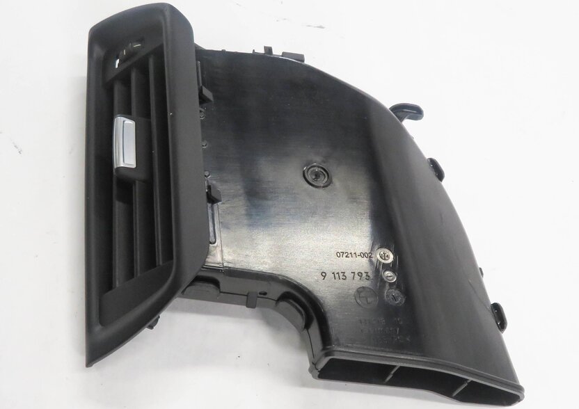 Thumbnail 3: 2011 BMW 750i (F01) LEFT REAR PILLAR HEATER A/C AIR VENT (BLACK)