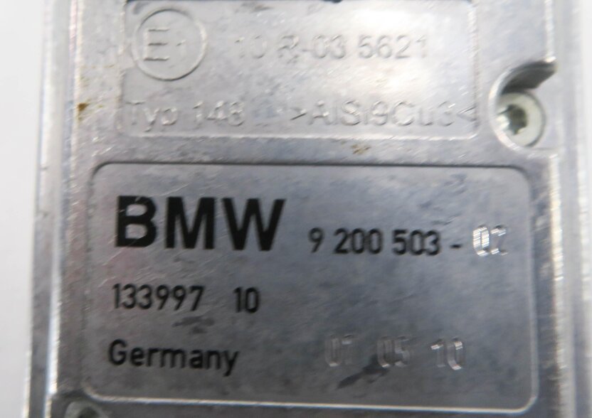 Thumbnail 6: 2011 BMW 750i (F01) RADIO STEREO USB HUB INTERFACE MODULE