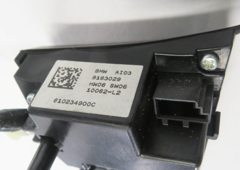 Thumbnail 7: 2011 BMW 750i (F01) STEERING CRUISE CONTROL RADIO PHONE SWITCH BUTTON SET