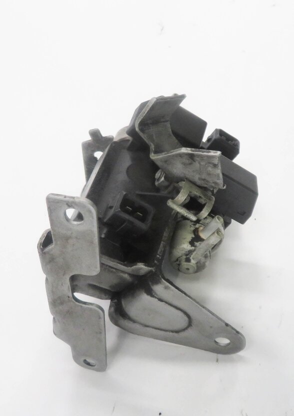 Thumbnail 6: 2011 BMW 750i (F01) 4.4L N63 ENGINE - TURBOCHARGER PRESSURE CONVERTER VALVE SET
