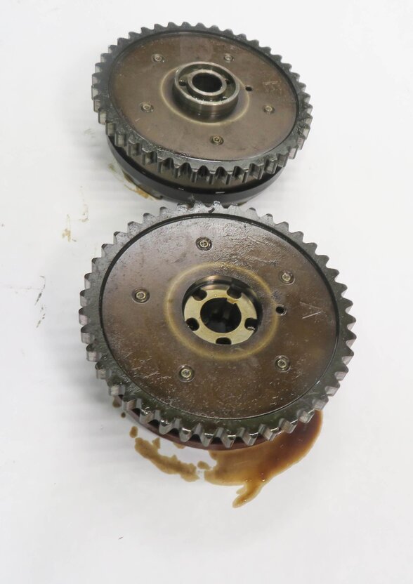 Thumbnail 3: 2011 BMW 750i (F01) 4.4L N63 TWIN TURBO - RIGHT ENGINE TIMING GEAR SET-2