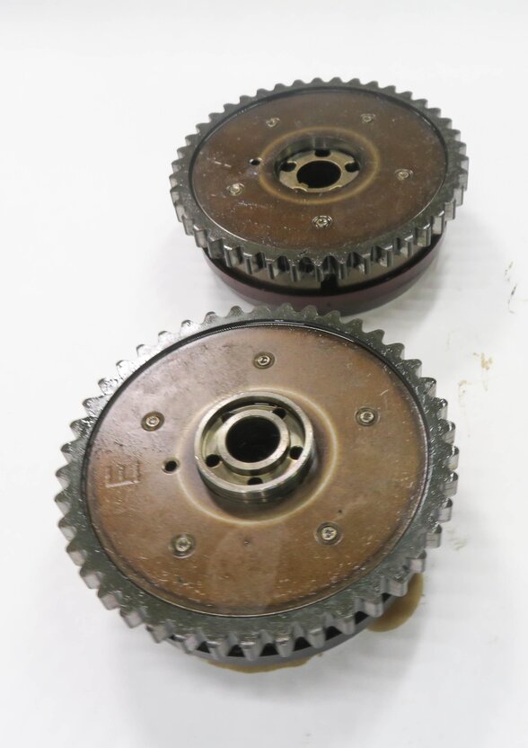 Thumbnail 4: 2011 BMW 750i (F01) 4.4L N63 TWIN TURBO - RIGHT ENGINE TIMING GEAR SET-2