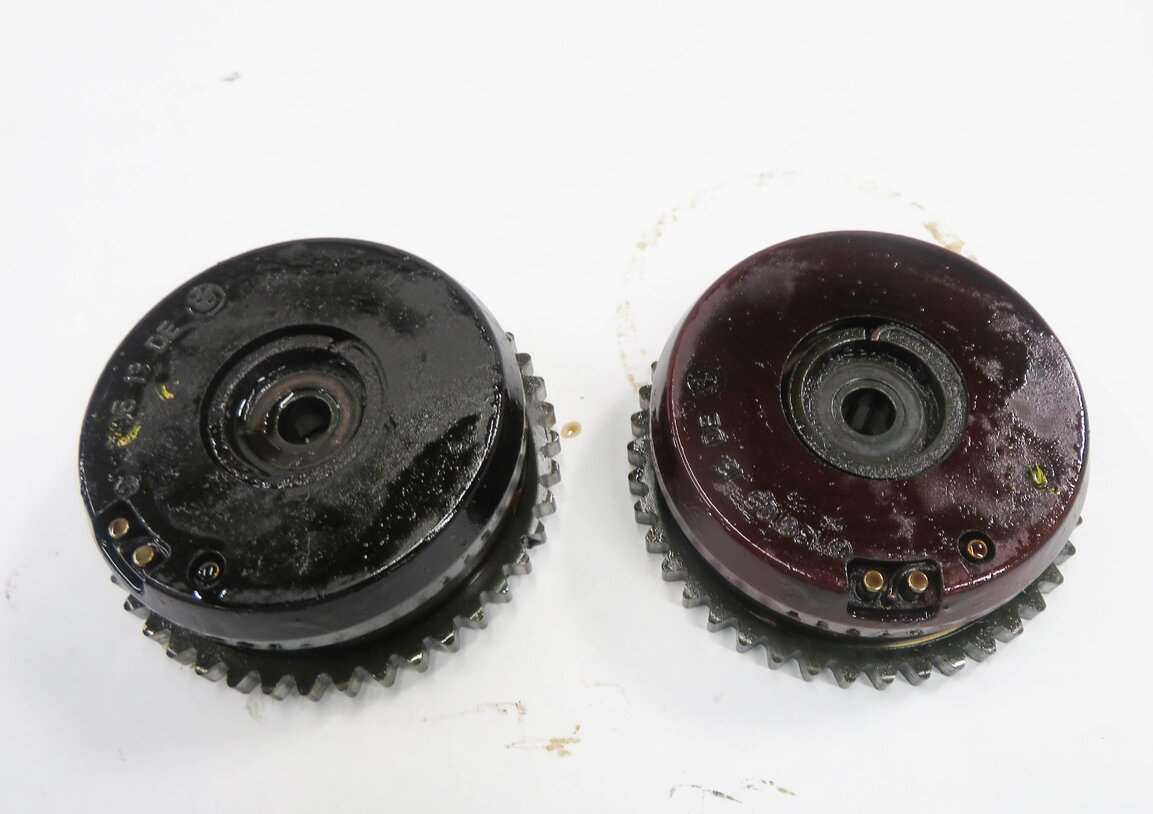 Thumbnail 6: 2011 BMW 750i (F01) 4.4L N63 TWIN TURBO - RIGHT ENGINE TIMING GEAR SET-2