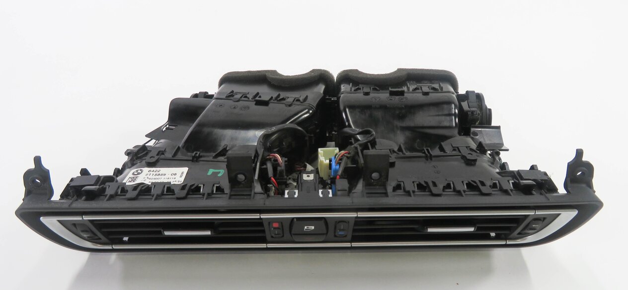 Thumbnail 5: 2011 BMW 750i (F01) CENTER DASH HEATER A/C AIR VENT w/ HAZARD & LOCK SWITCH