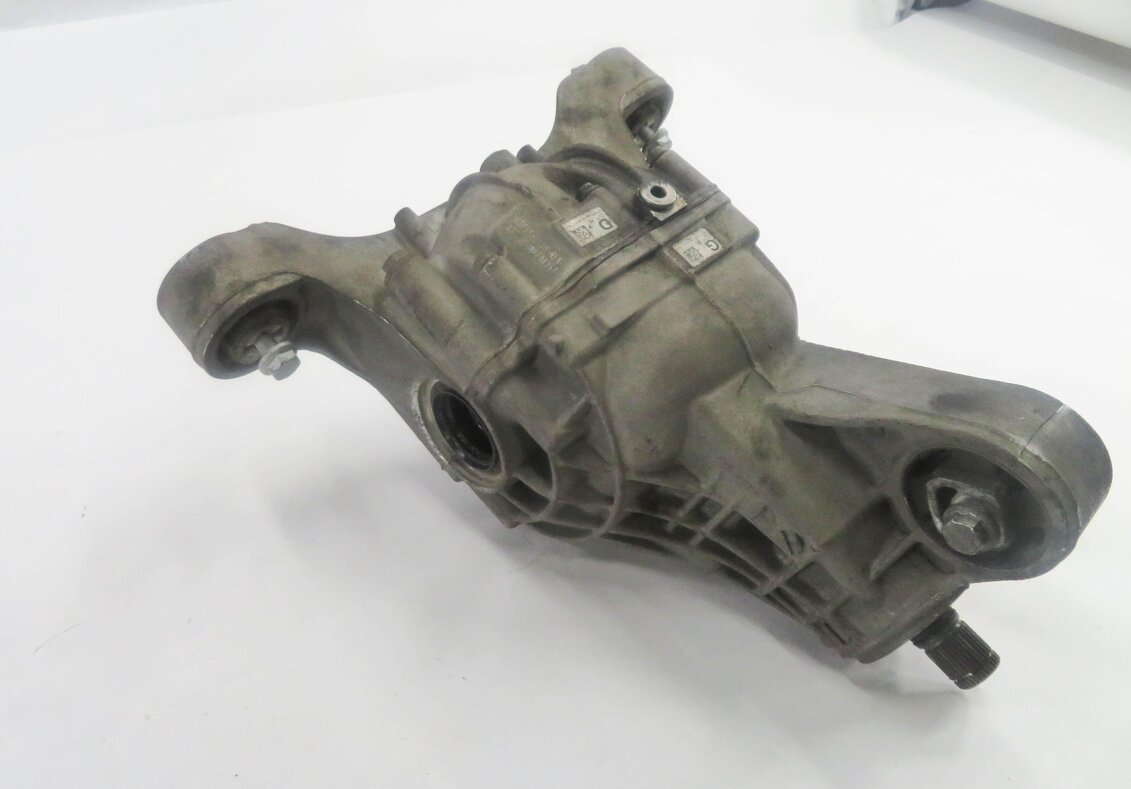 11-16 VW TOUAREG / AUDI Q7 (4L) 3.0L DIESEL REAR DIFFERENTIAL GEAR CARRIER (MEX)