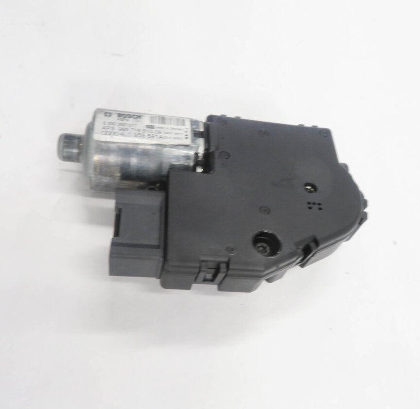 Thumbnail 6: 2007-2014 AUDI Q7 (4L) POWER SUNROOF / WINDOW SHADE ADJUSTMENT ADJUST MOTOR