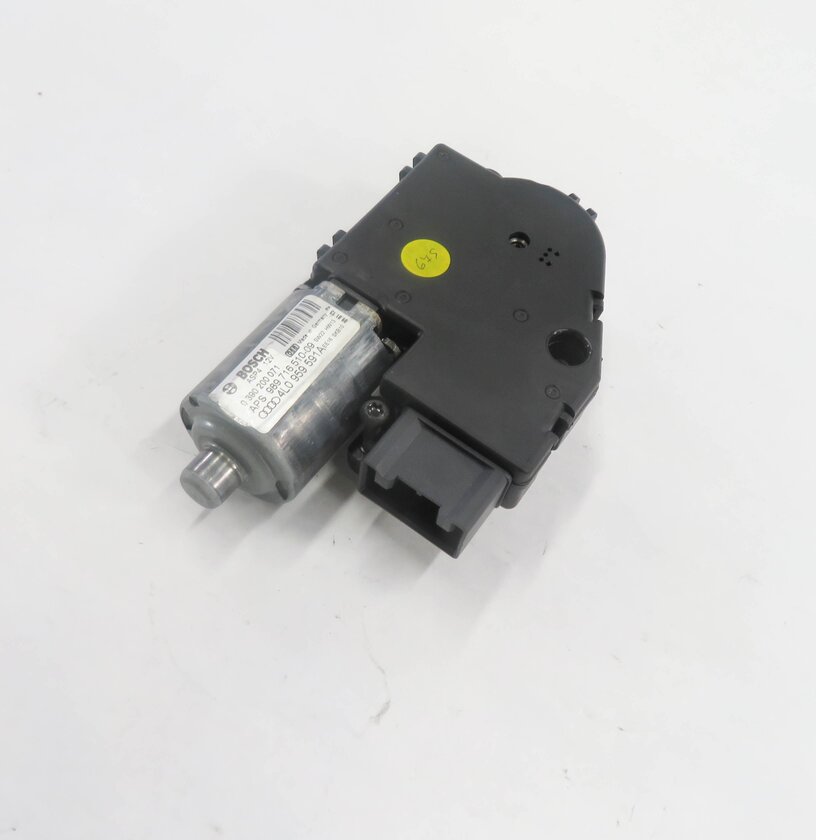 Thumbnail 4: 2007-2014 AUDI Q7 (4L) POWER SUNROOF / WINDOW SHADE ADJUSTMENT ADJUST MOTOR