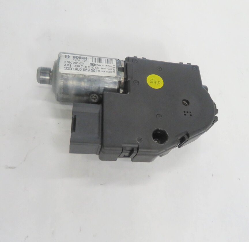Thumbnail 6: 2007-2014 AUDI Q7 (4L) POWER SUNROOF / WINDOW SHADE ADJUSTMENT ADJUST MOTOR