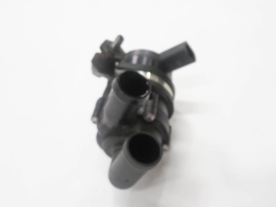 Thumbnail 3: 2013 AUDI Q7 (4L) 3.0L CNRB DIESEL ENGINE - SECONDARY AUXILIARY WATER PUMP