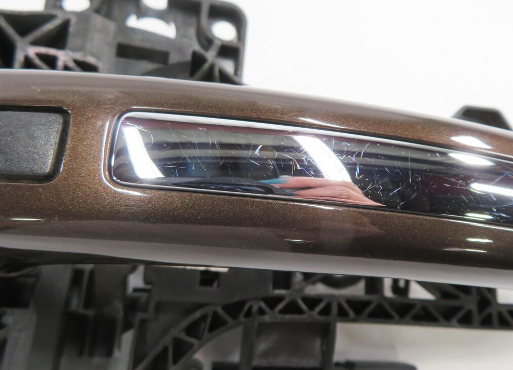 Thumbnail 7: 2007-2015 AUDI Q7 (4L) LEFT REAR KEYLESS ENTRY DOOR HANDLE (TEAK BROWN LZ8W)