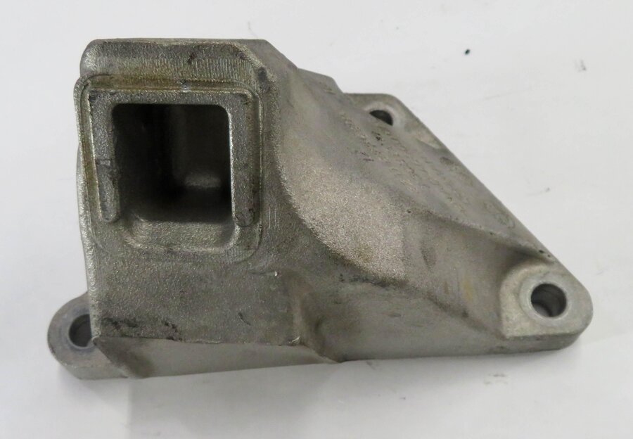 Thumbnail 5: 2014 BMW 750i (F01) 4.4L N63 - LEFT & RIGHT ENGINE MOTOR MOUNT BRACKET SET-2