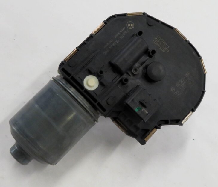 2010-2016 BMW M5 528i 535i 550i 740i 750i 760i (F01 F10) WINDSHIELD WIPER MOTOR