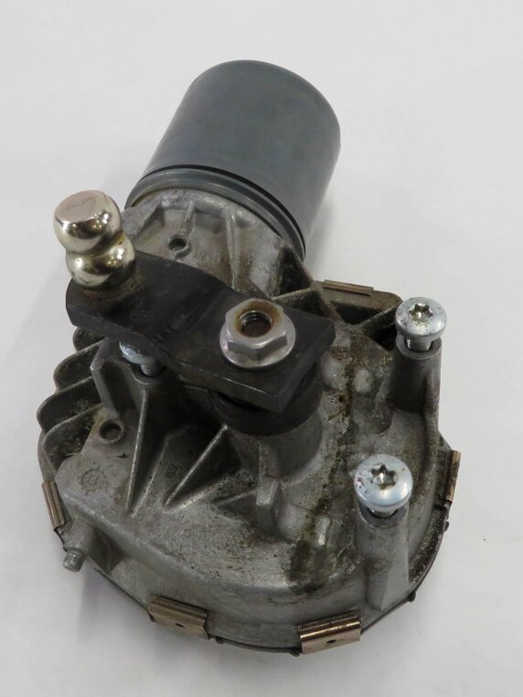 Thumbnail 6: 2010-2016 BMW M5 528i 535i 550i 740i 750i 760i (F01 F10) WINDSHIELD WIPER MOTOR