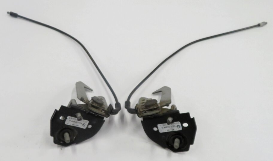 Thumbnail 5: 2014 BMW 750i (F01) FRONT LEFT & RIGHT UPPER HOOD LOCK LATCH SET-2