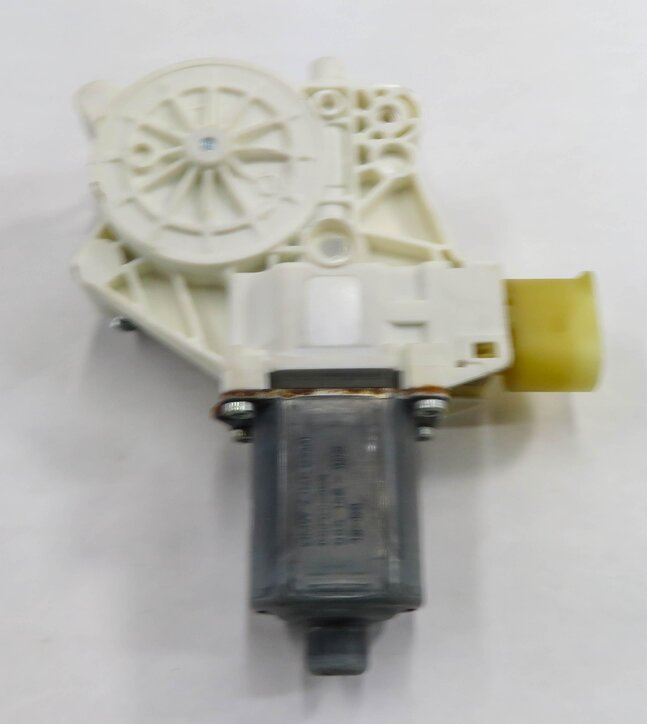 Thumbnail 2: 09-18 BMW 740i 750i 760i (F01) LEFT DRIVER SIDE WINDOW MOTOR (FITS FRONT & REAR)