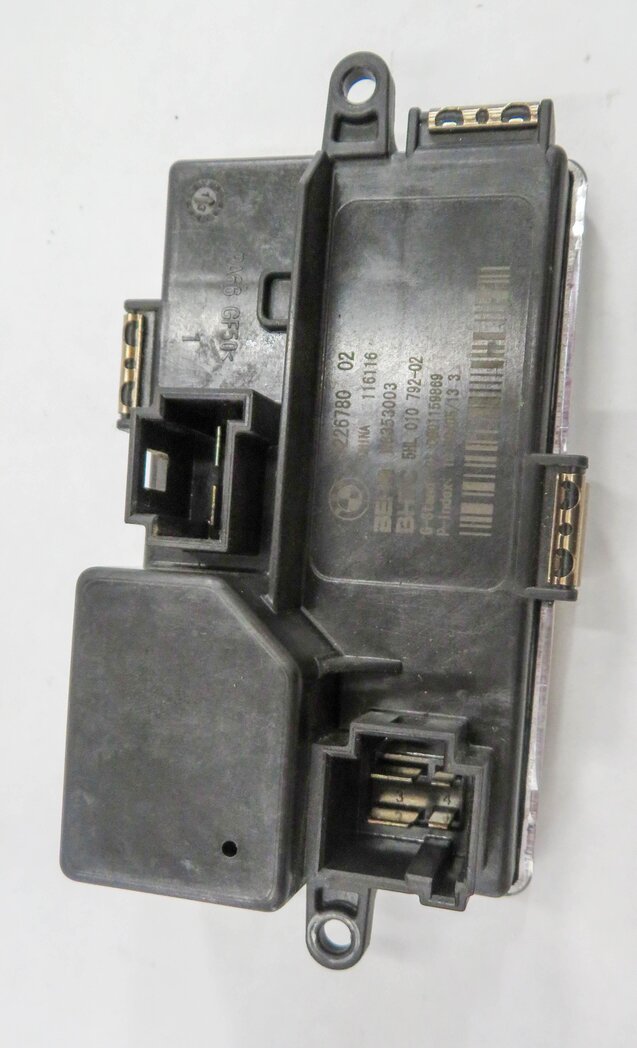 Thumbnail 5: 2014 BMW 750i (F01) FRONT HEATER A/C BLOWER FAN MOTOR SPEED RESISTOR