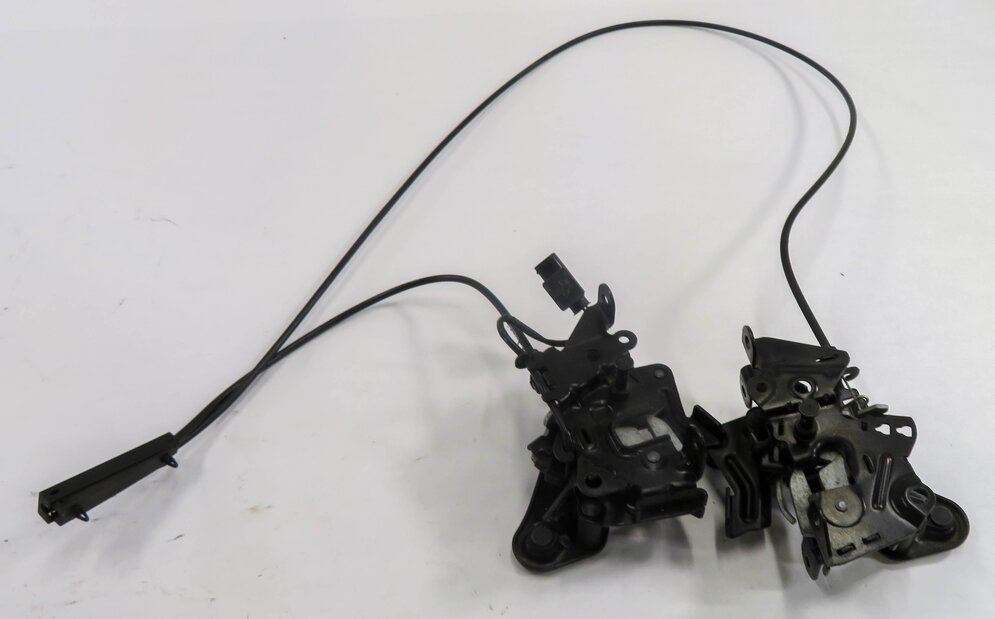 Thumbnail 2: 2014 BMW 750i (F01) FRONT LEFT & RIGHT LOWER HOOD LOCK LATCH SET-2 w/ CABLE