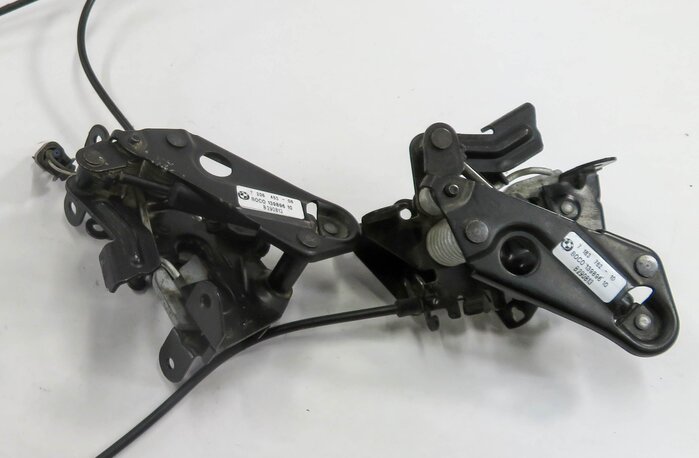 Thumbnail 5: 2014 BMW 750i (F01) FRONT LEFT & RIGHT LOWER HOOD LOCK LATCH SET-2 w/ CABLE