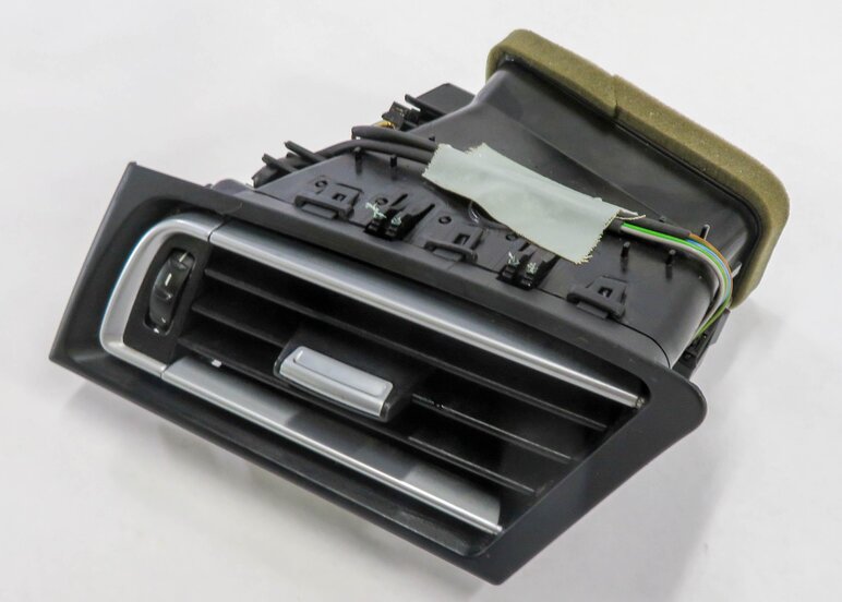 2014 BMW 750i (F01) LEFT FRONT DRIVER DASH HEATER A/C AIR VENT
