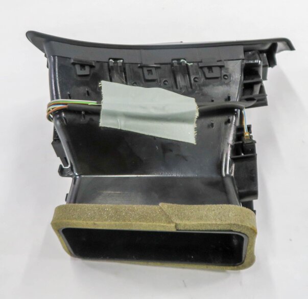 Thumbnail 5: 2014 BMW 750i (F01) LEFT FRONT DRIVER DASH HEATER A/C AIR VENT
