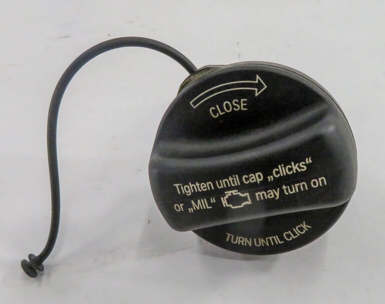 Thumbnail 2: 2014 BMW 750i (F01) GAS CAP FUEL TANK FILLER SCREW TOP LID
