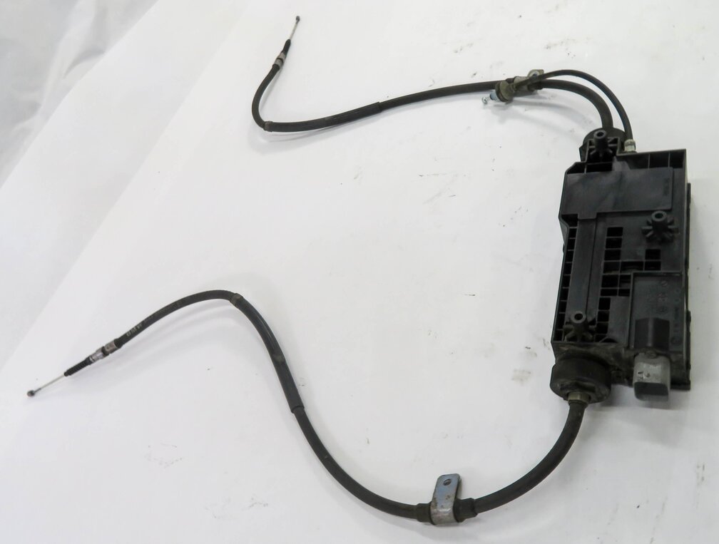 Thumbnail 4: 2014 BMW 750i (F01) ELECTRONIC EMERGENCY PARKING BRAKE ACTUATOR MOTOR w/ CABLES