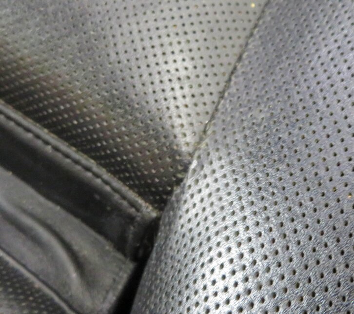Thumbnail 8: 2014 BMW 750i (F01) RIGHT FRONT LOWER BOTTOM HEATED SEAT CUSHION (BLACK LEATHER)