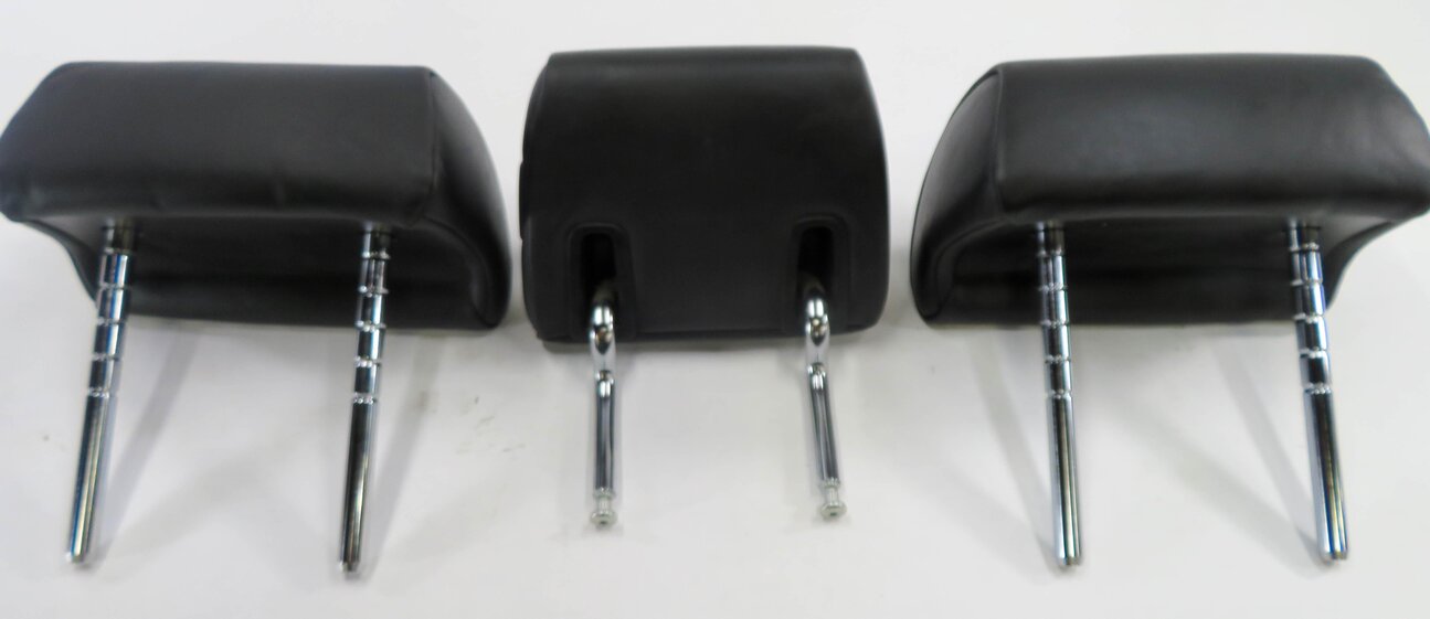 Thumbnail 6: 2014 BMW 750i (F01) REAR SEAT HEADREST SET-3 (BLACK NAPPA LEATHER NASW)