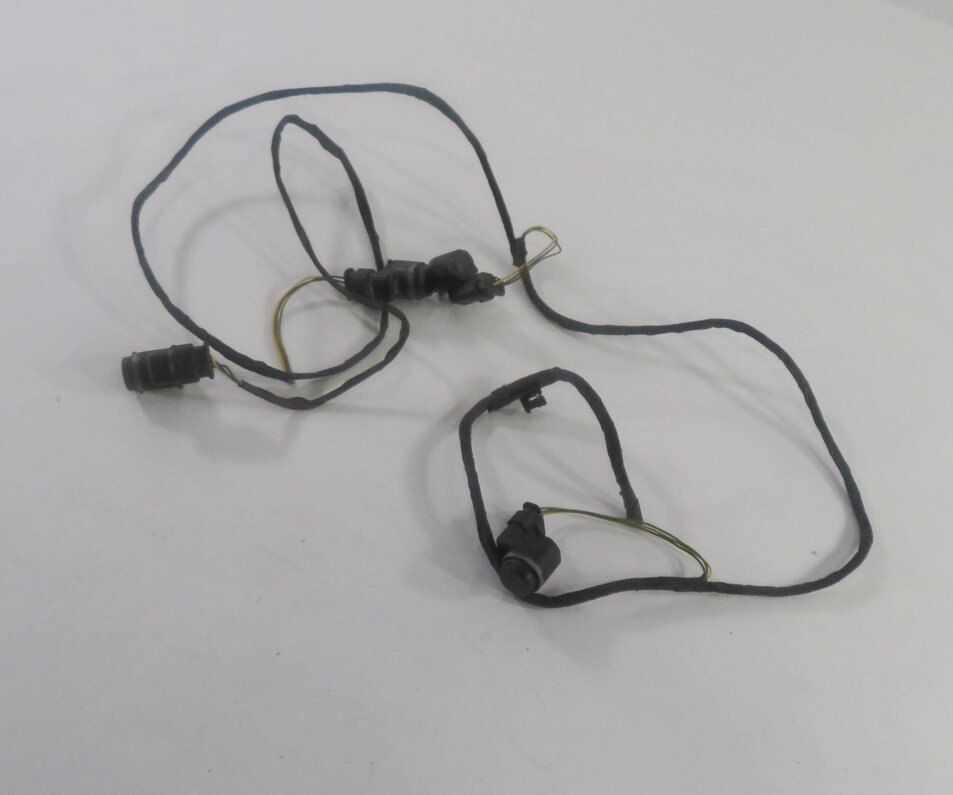 Thumbnail 6: 2012 BMW 750i (F01) REAR PDC PARK DISTANCE SENSOR SET w/ HARNESS (CARBON BLACK)