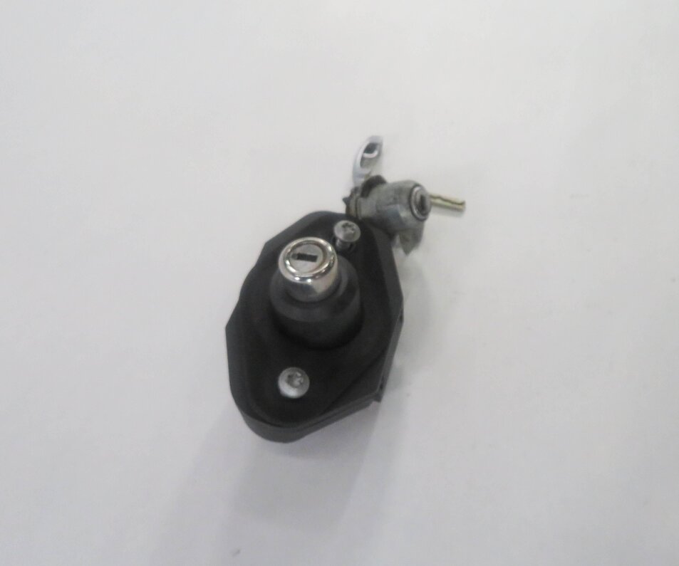 Thumbnail 3: 2012 BMW 750i (F01) LEFT DRIVER DOOR / TRUNK LOCK CYLINDER & KEY SET-3