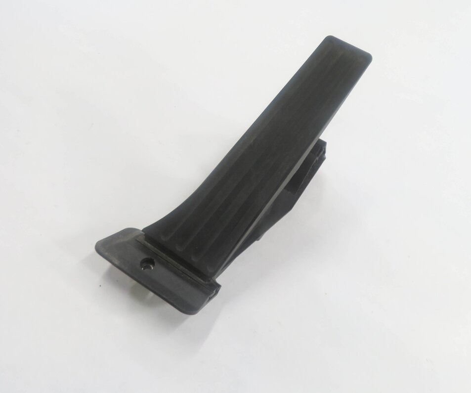 2012 BMW 750i (F01) GAS PEDAL FUEL THROTTLE ACCELERATOR FOOT PEDAL