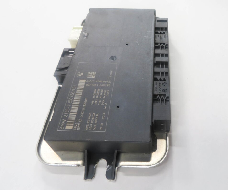 Thumbnail 7: 2010-2017 BMW 528i 535i 550i 650i 750i M5 X3 - FRMIII BODY LIGHT CONTROL MODULE