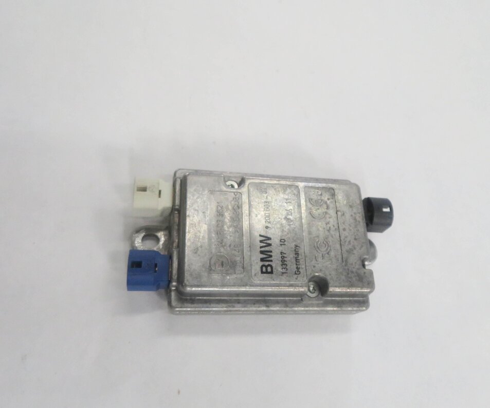 Thumbnail 2: 2012 BMW 750i (F01) RADIO STEREO USB AUX AUXILIARY AUDIO INTERFACE MODULE