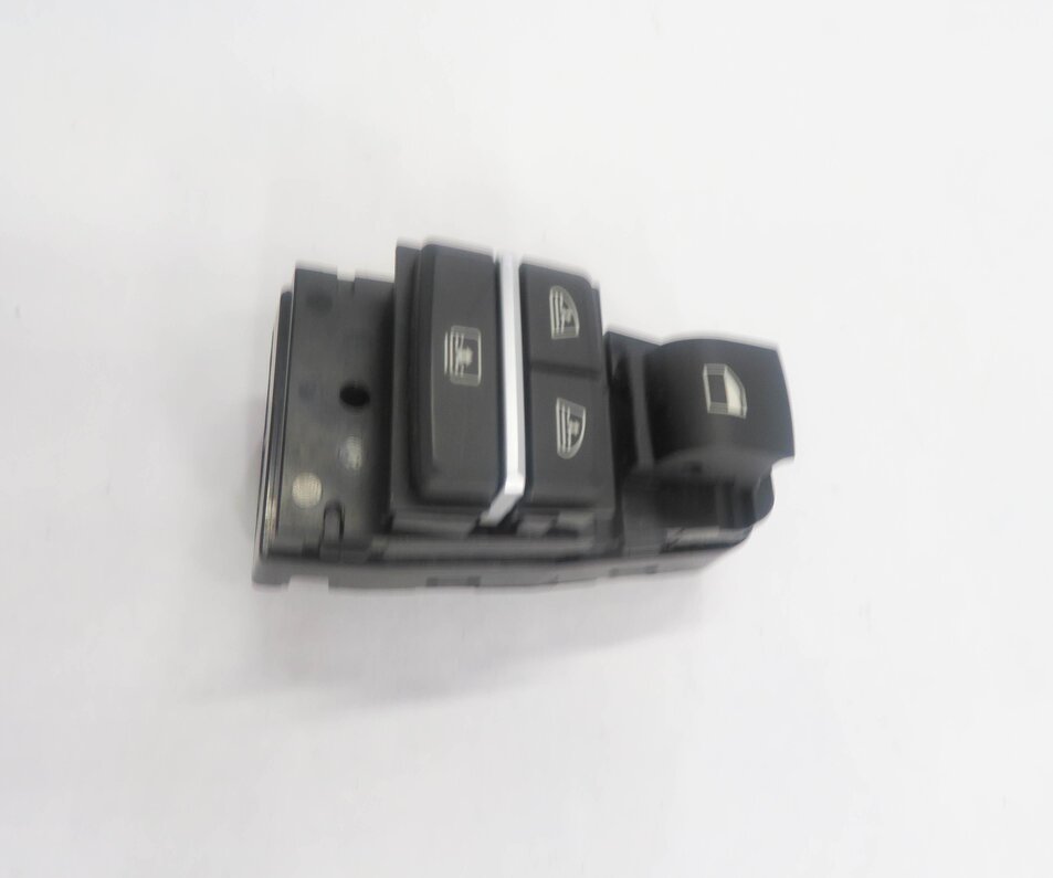 Thumbnail 2: 2012 BMW 750i (F01) REAR DOOR POWER WINDOW SUNSHADE SWITCH BUTTON