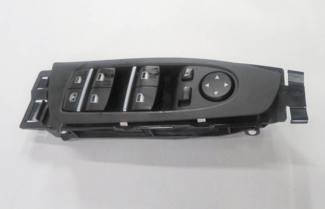 Thumbnail 3: 09-15 BMW 740i 750i 760i B7 (F01) DRIVER WINDOW SWITCH w/ SHADE & P-FOLD (BLACK)