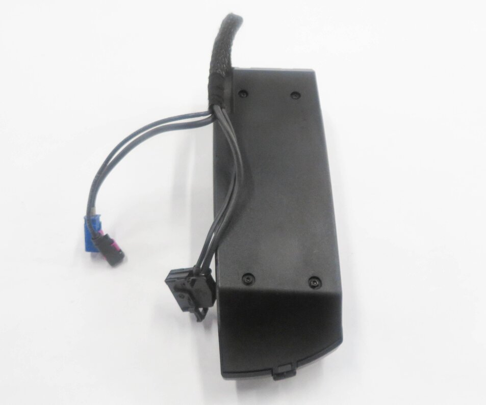 Thumbnail 3: 2012 BMW 750i (F01) CENTER CONSOLE CELL PHONE SNAP IN CRADLE HOLDER
