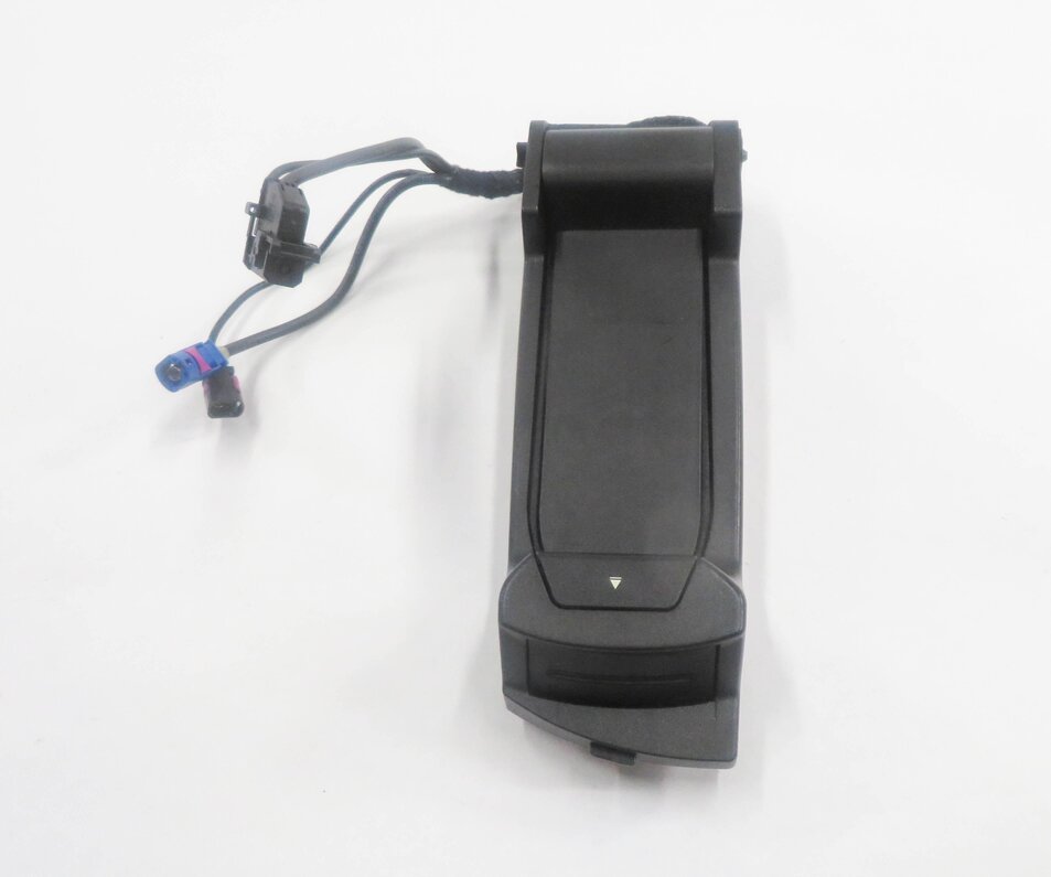 Thumbnail 5: 2012 BMW 750i (F01) CENTER CONSOLE CELL PHONE SNAP IN CRADLE HOLDER