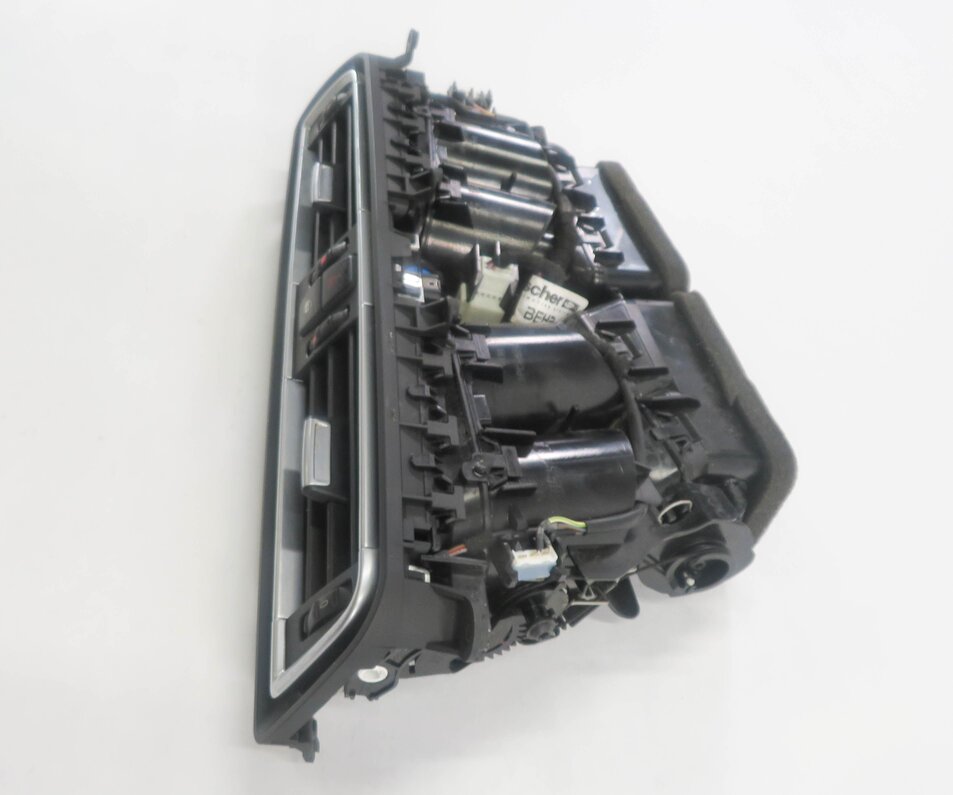 Thumbnail 2: 2012 BMW 750i (F01) CENTER DASH HEATER A/C AIR VENT w/ HAZARD & LOCK SWITCH