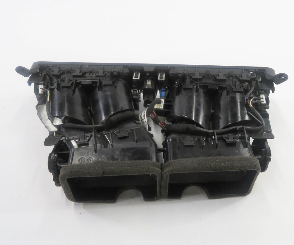 Thumbnail 4: 2012 BMW 750i (F01) CENTER DASH HEATER A/C AIR VENT w/ HAZARD & LOCK SWITCH