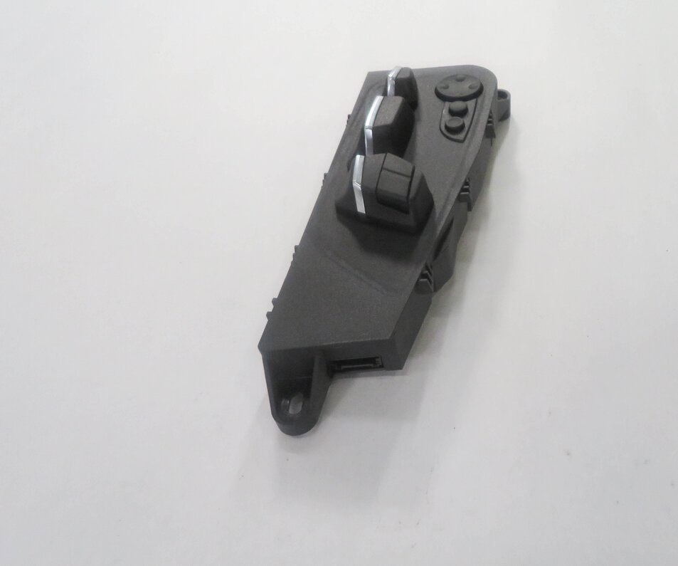 Thumbnail 5: 2012 BMW 750i (F01) LEFT FRONT DRIVER SEAT POSITION SWITCH BUTTON PANEL
