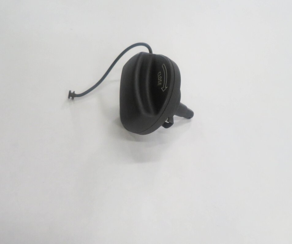 Thumbnail 3: 2012 BMW 750i (F01) GAS CAP FUEL TANK FILLER SCREW TOP LID