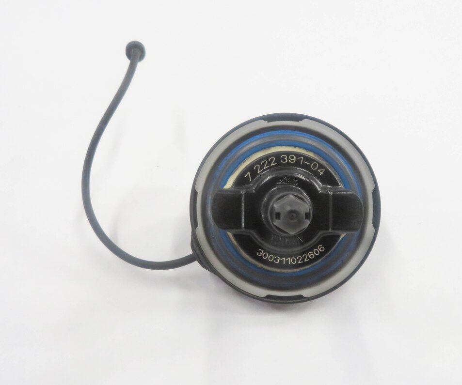 Thumbnail 4: 2012 BMW 750i (F01) GAS CAP FUEL TANK FILLER SCREW TOP LID